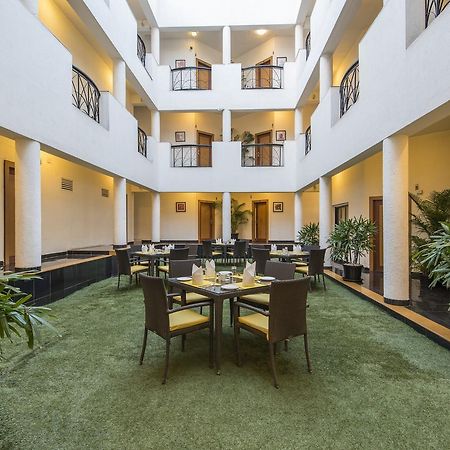 Hotel Phoenix Koregaon Park Pune Exterior foto